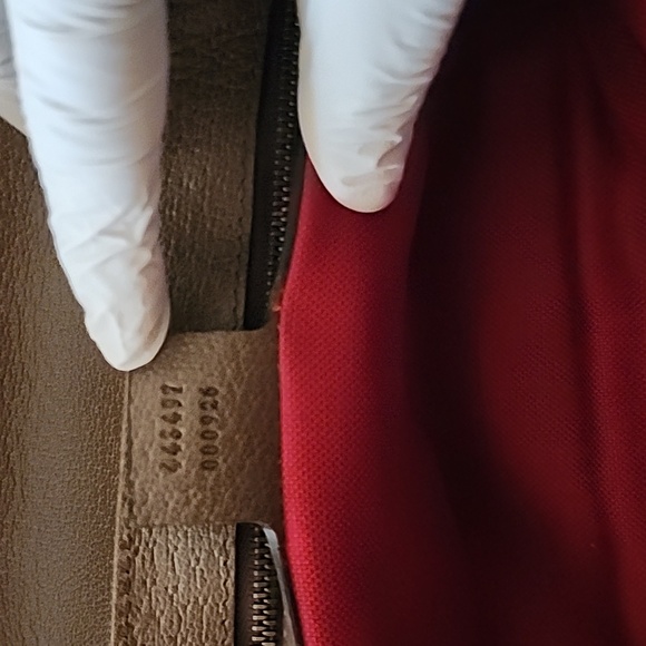 Authentic New Gucci Marmont Red Houndstooth Shoulder Bag/Dust Bag Approx10.5x6.5 - Picture 3 of 5